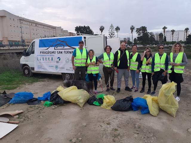 RECOGIDA SIETE VECES MENOS BASURALEZA QUE HACE 4 AÑOS EN EL SENDERO CARRASCON