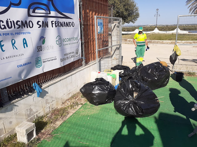 46 KILOS DE BASURALEZA RECOGIDAS POR EL CLUB DE PIRAGÜISMO SAN FERNANDO