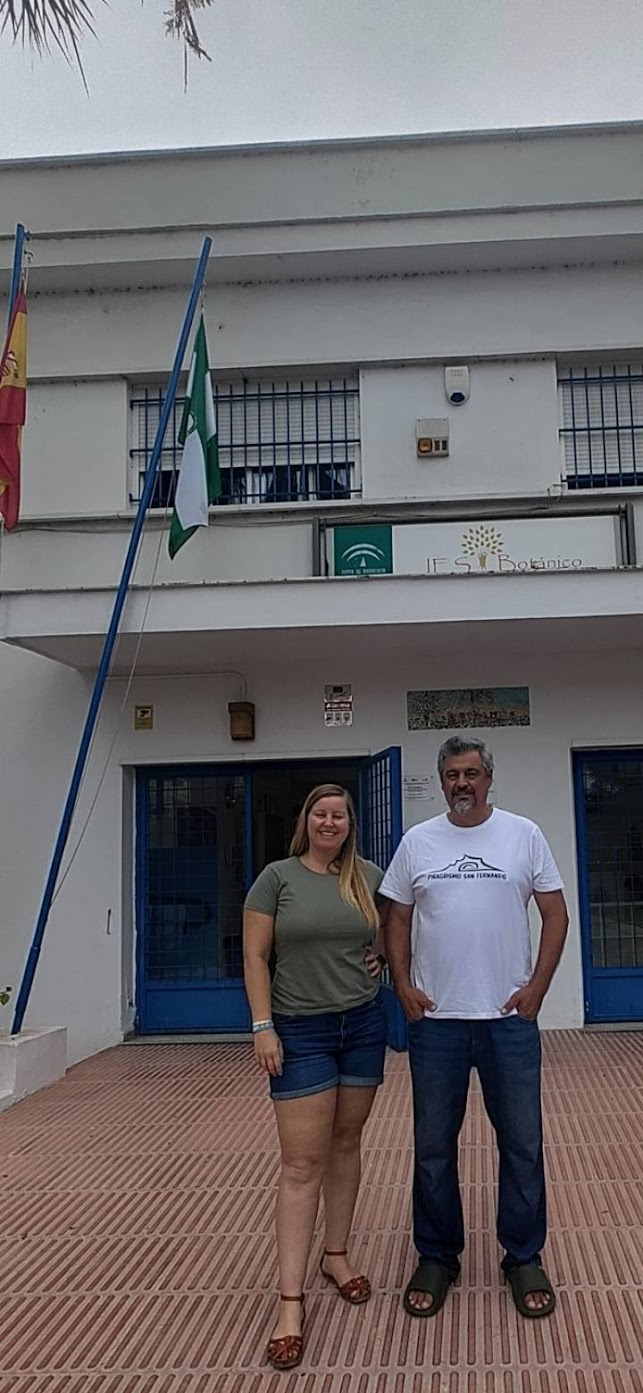 AULAS LIBERA EN EL IES BOTANICO DE SAN FERNANDO