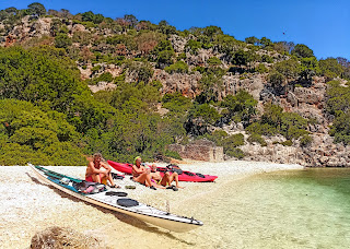 La costa nord-est di Cefalonia è meravigliosa!